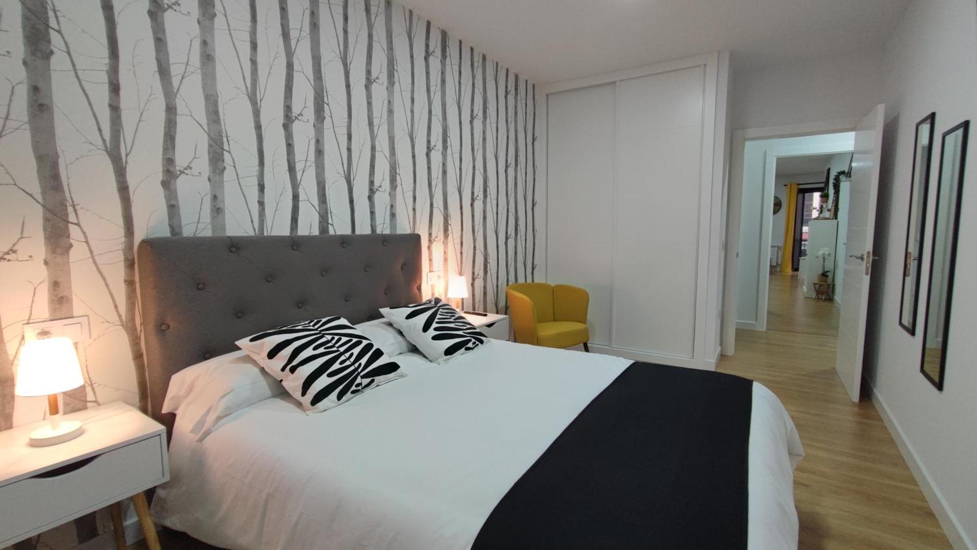 Apartamentos Aptio Oviedo Eksteriør billede