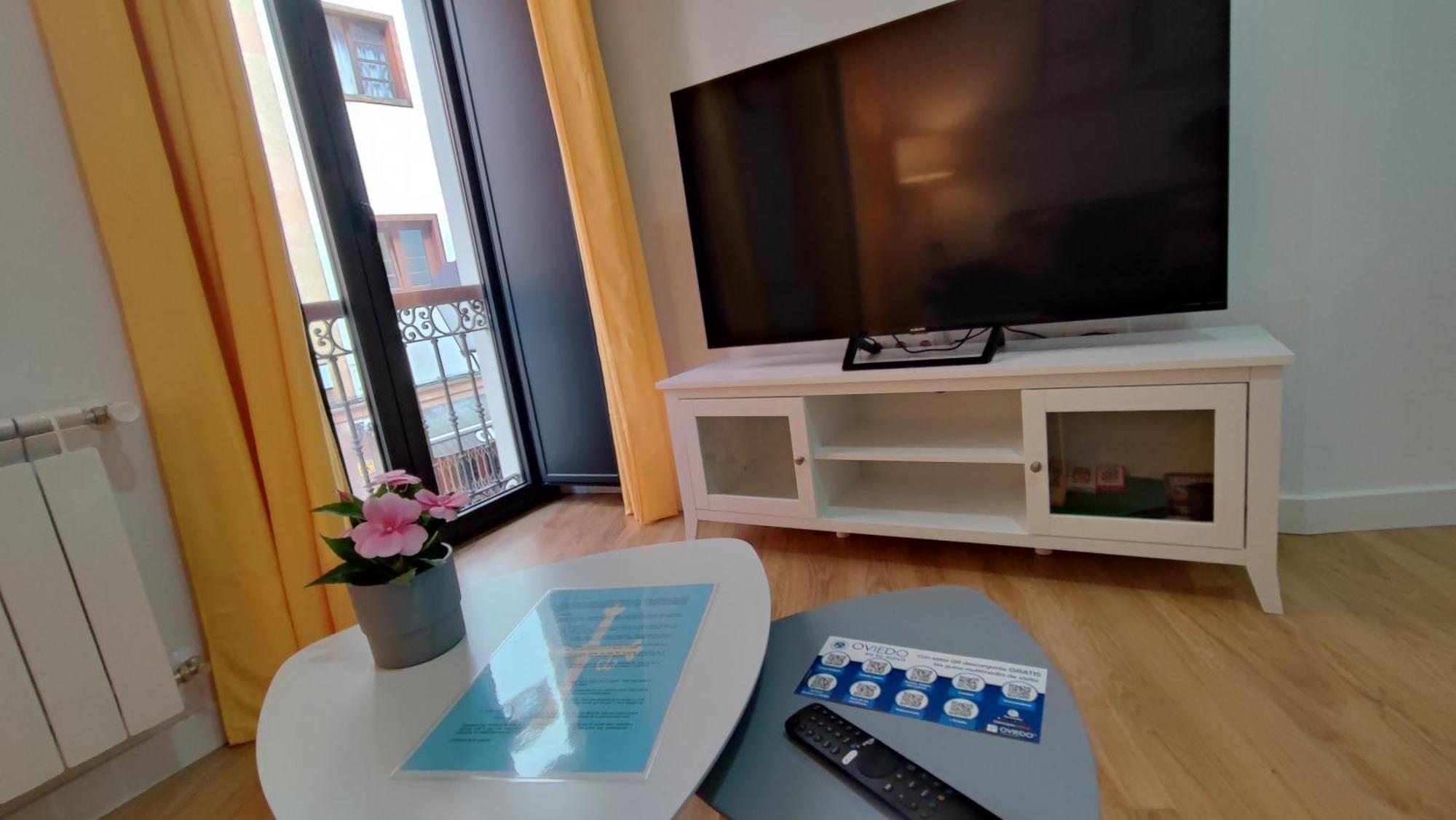 Apartamentos Aptio Oviedo Eksteriør billede