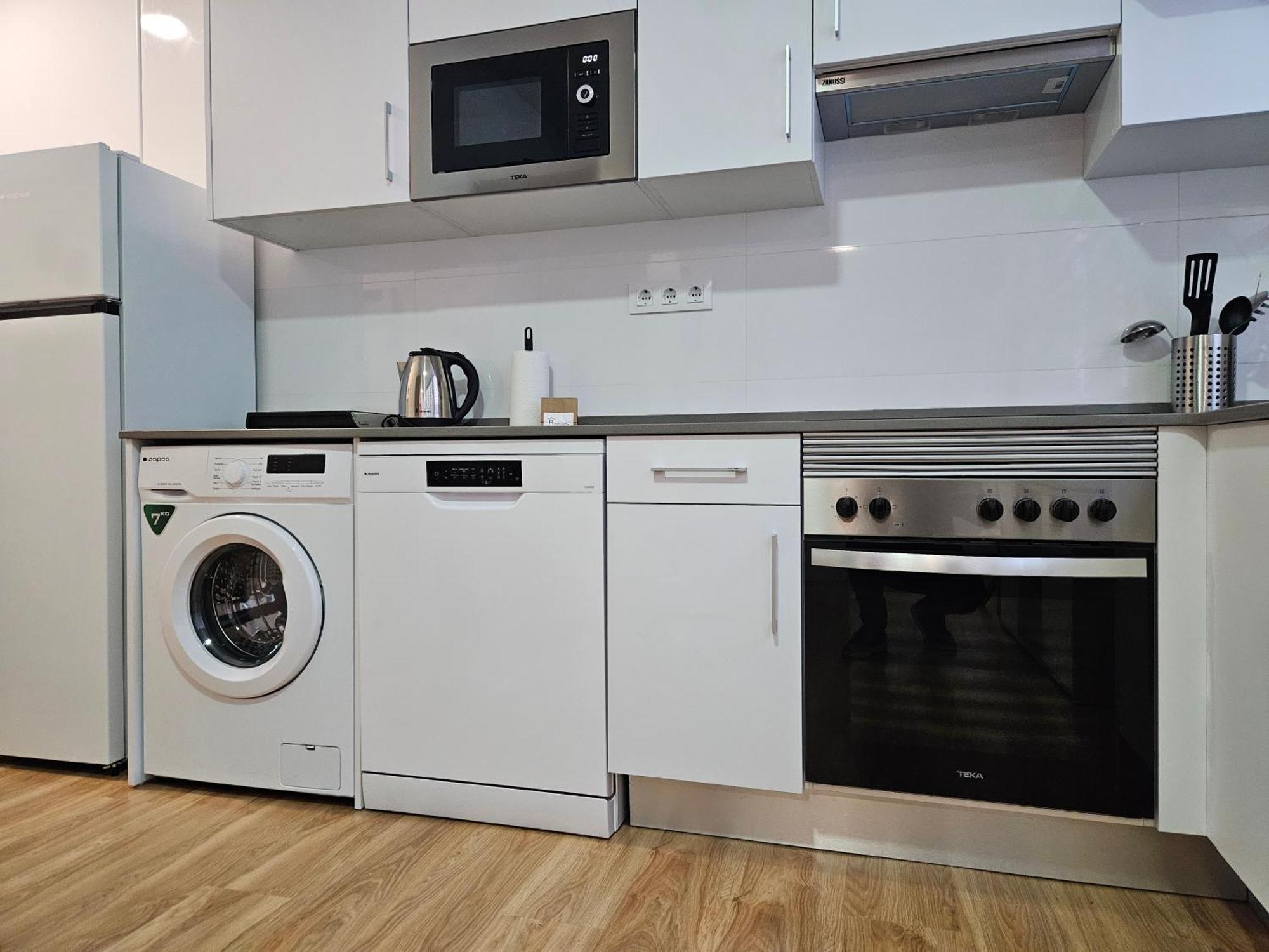 Apartamentos Aptio Oviedo Eksteriør billede