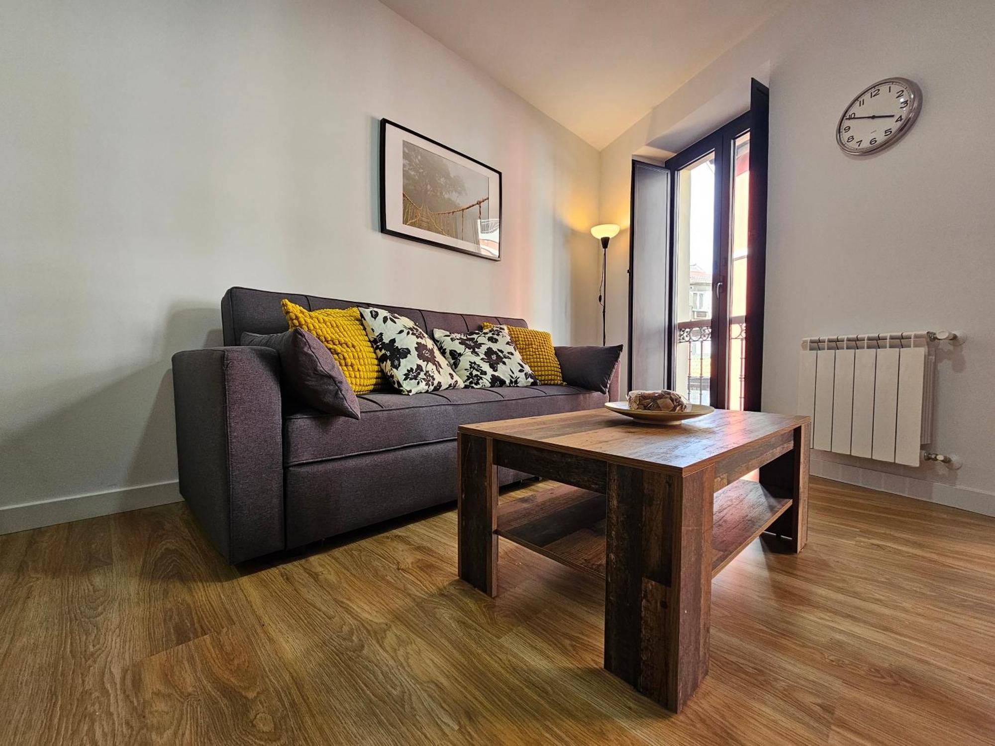 Apartamentos Aptio Oviedo Eksteriør billede