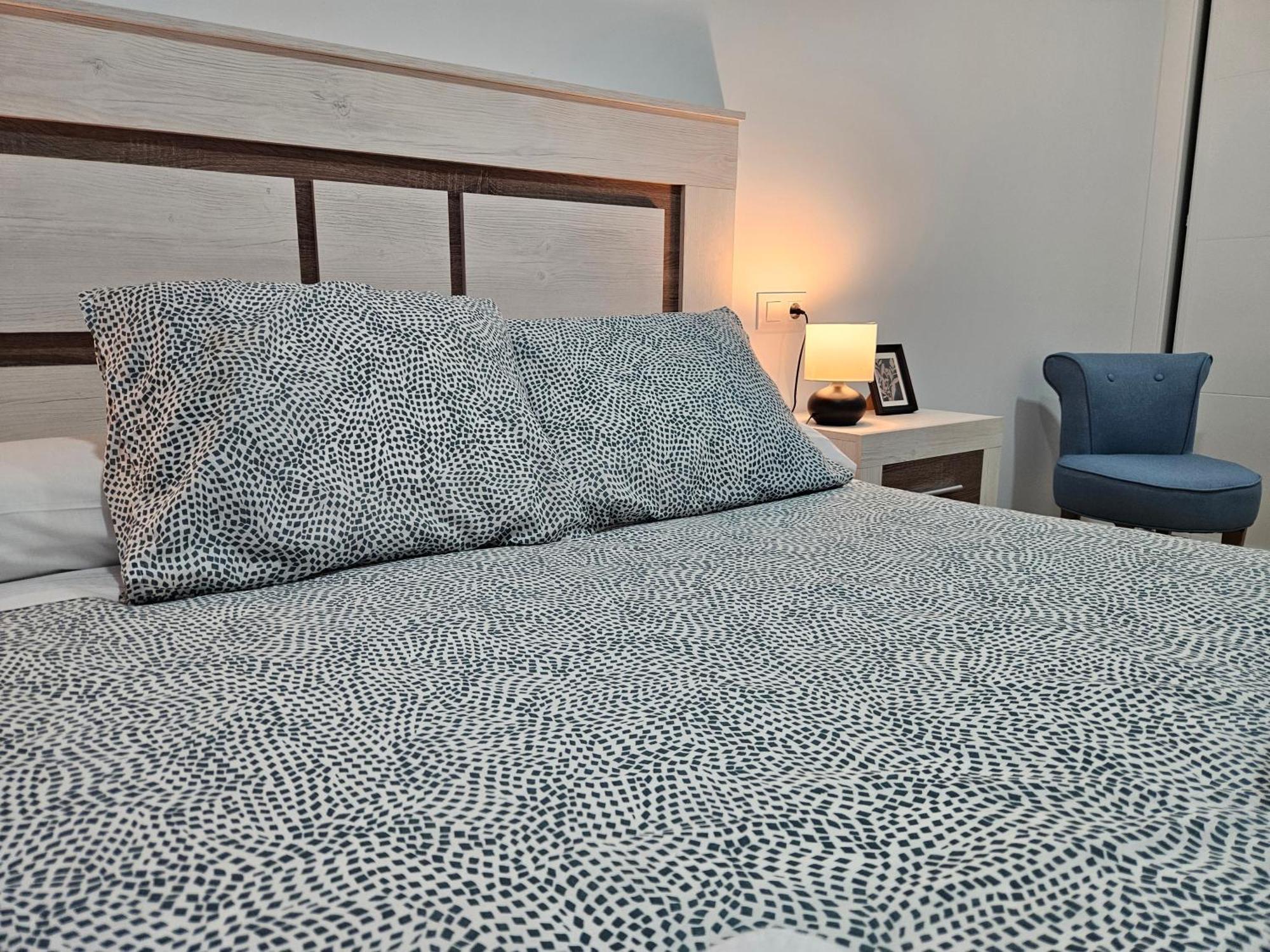 Apartamentos Aptio Oviedo Eksteriør billede