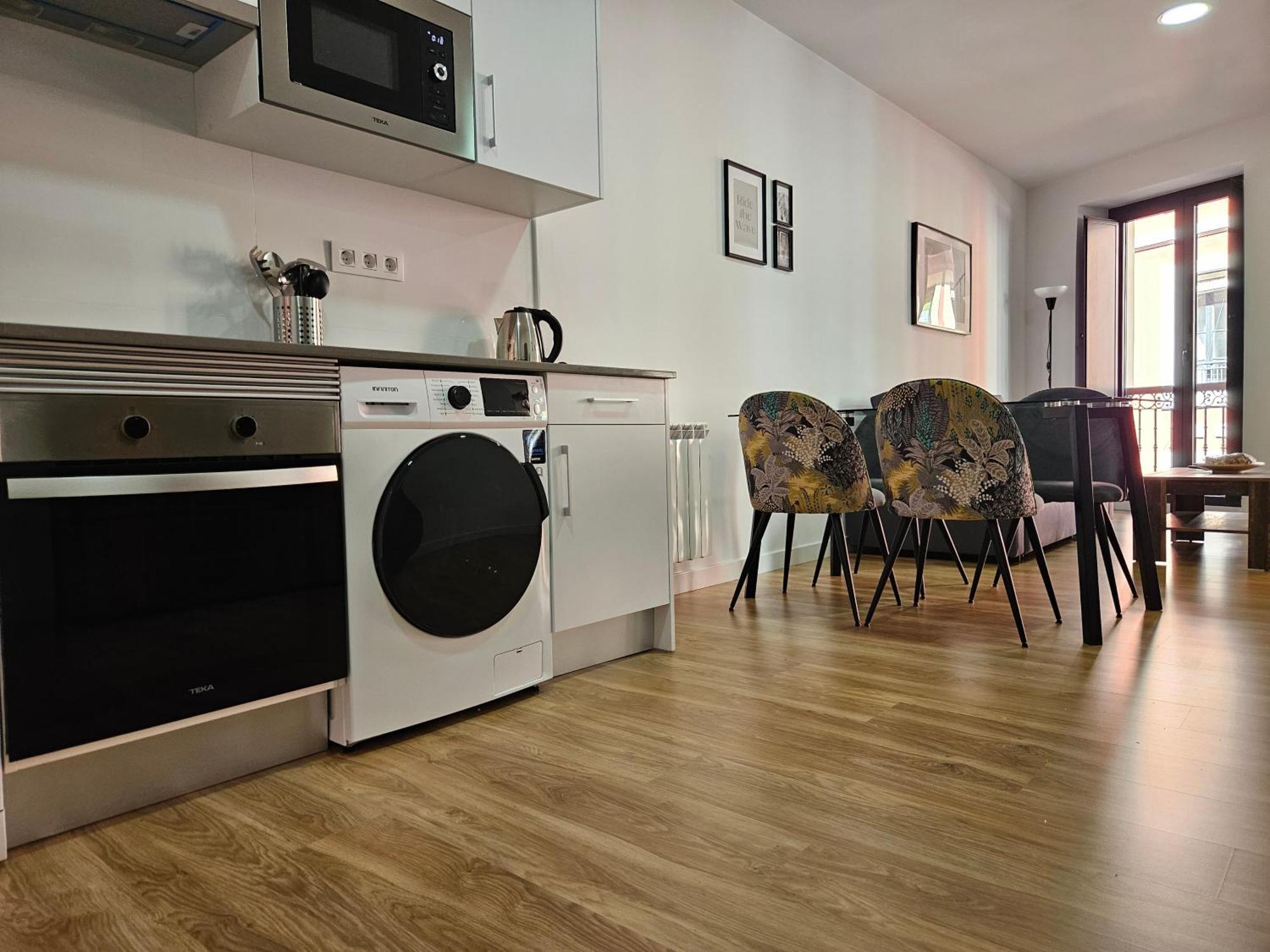 Apartamentos Aptio Oviedo Eksteriør billede