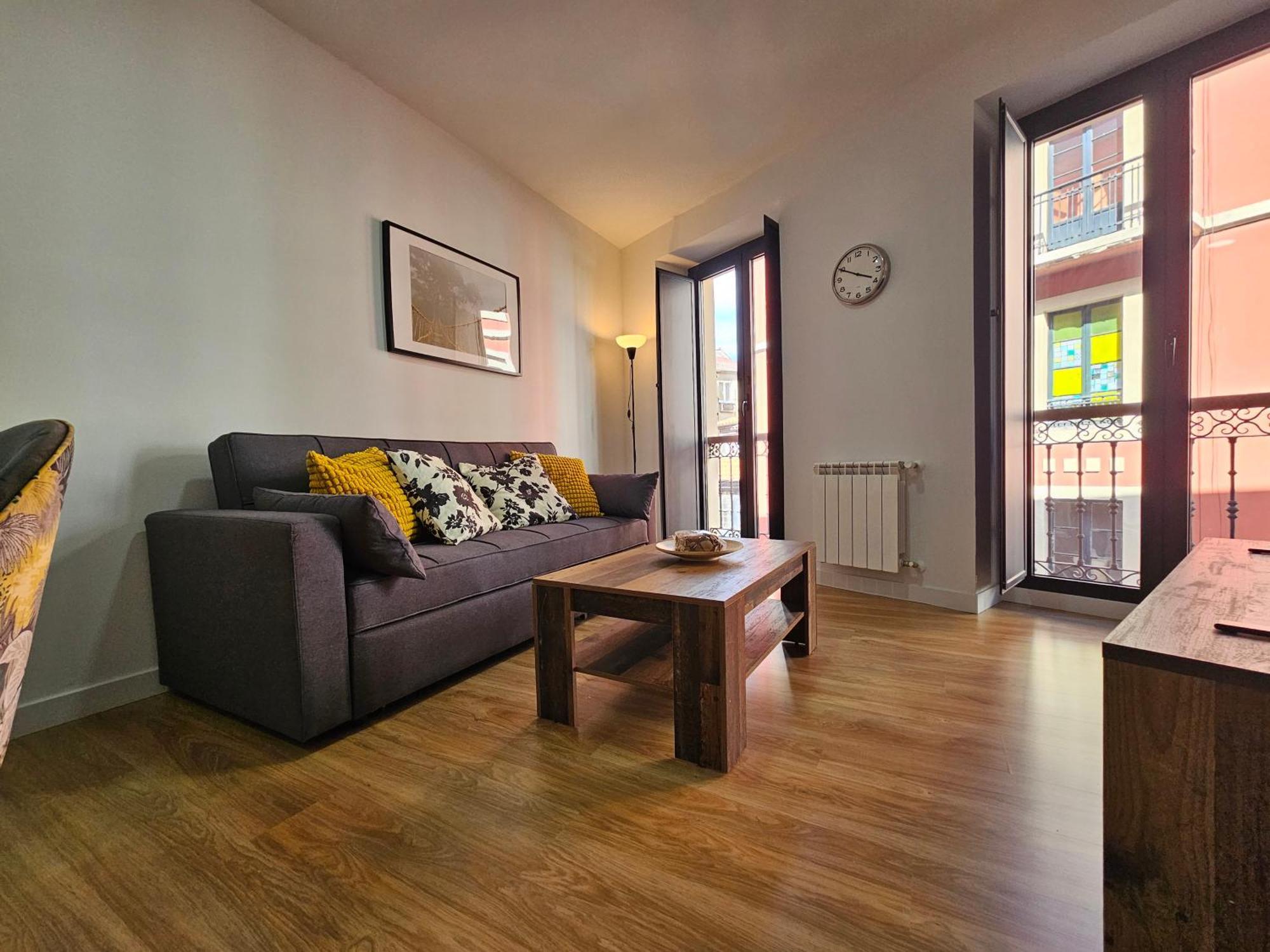 Apartamentos Aptio Oviedo Eksteriør billede